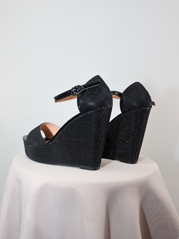 Sandalias cuña altas - negra