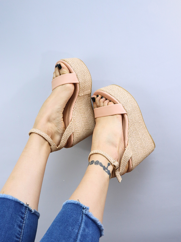 Sandalias espartos cuña alta con...