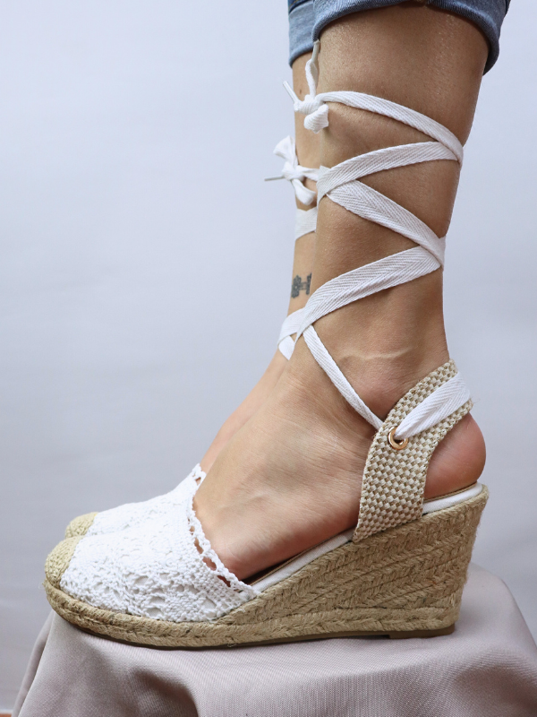 Sandalias  tiras espartos...