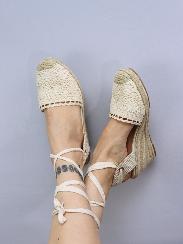 Sandalias  tiras espartos cuña con...