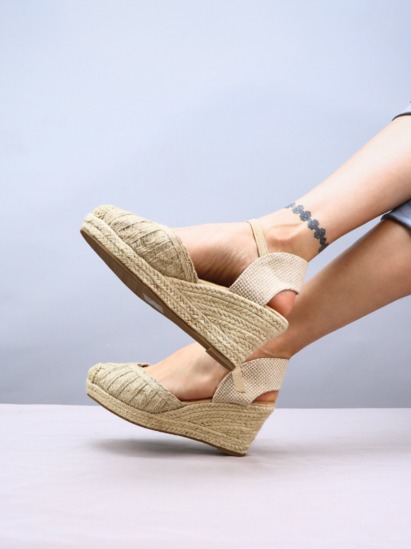 Low wedge espadrille
