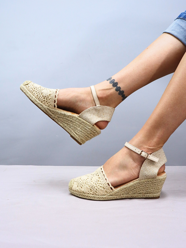 Alpargata de esparto beige...