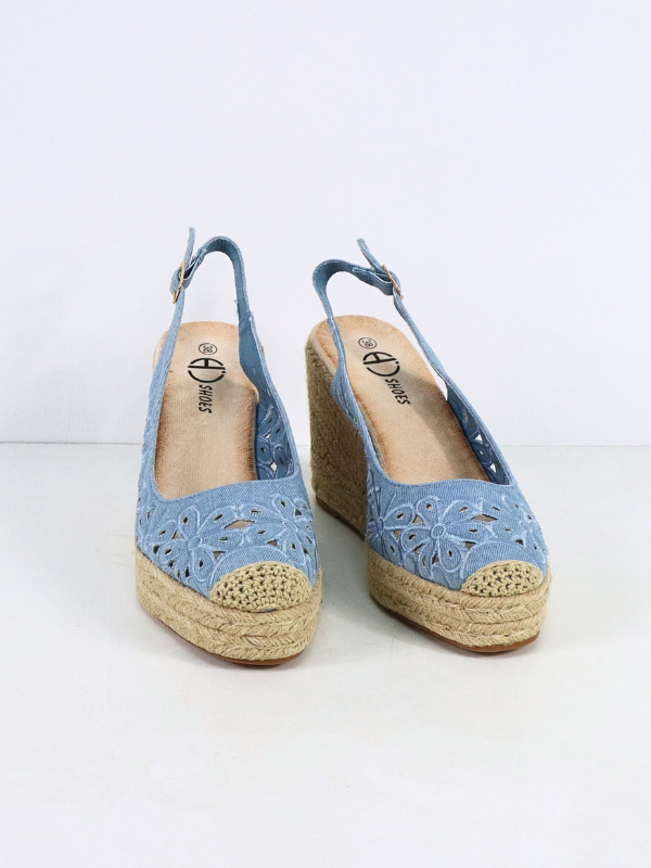 Canvas sandal - wedge