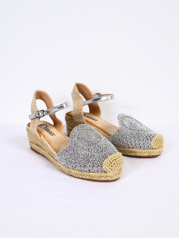 Low wedge espadrille