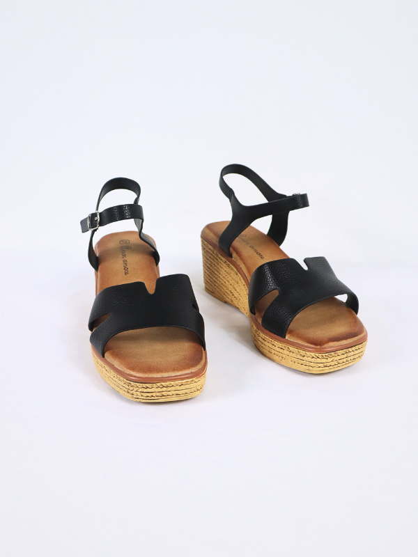Wedge sandals
