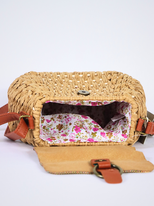Raffia bag