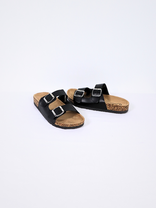 sandalia plana doble hebilla