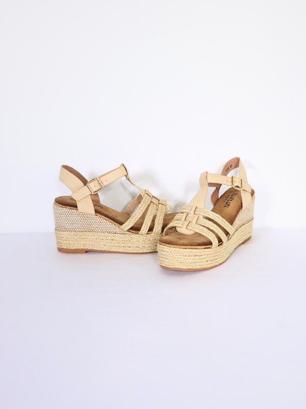 Wedge sandals