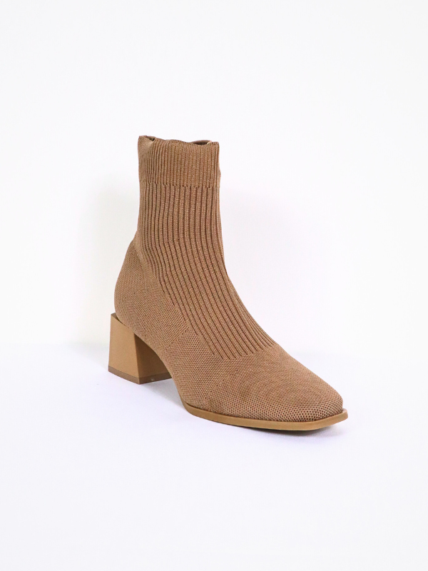 Pointed toe sock boots 2