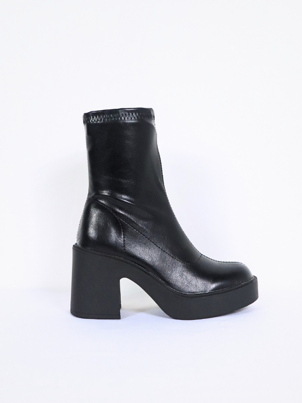women's platform boots