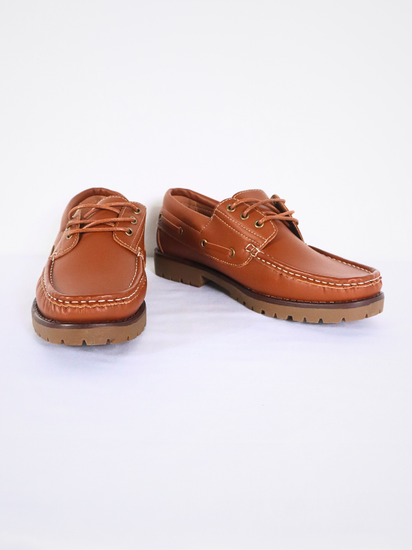 Brown nautical shoe