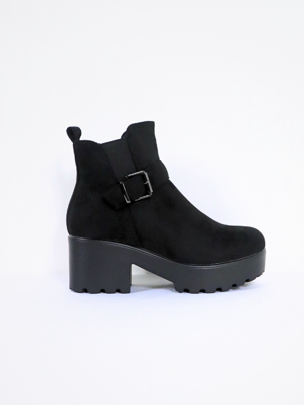 Elastic ankle boot - wide heel