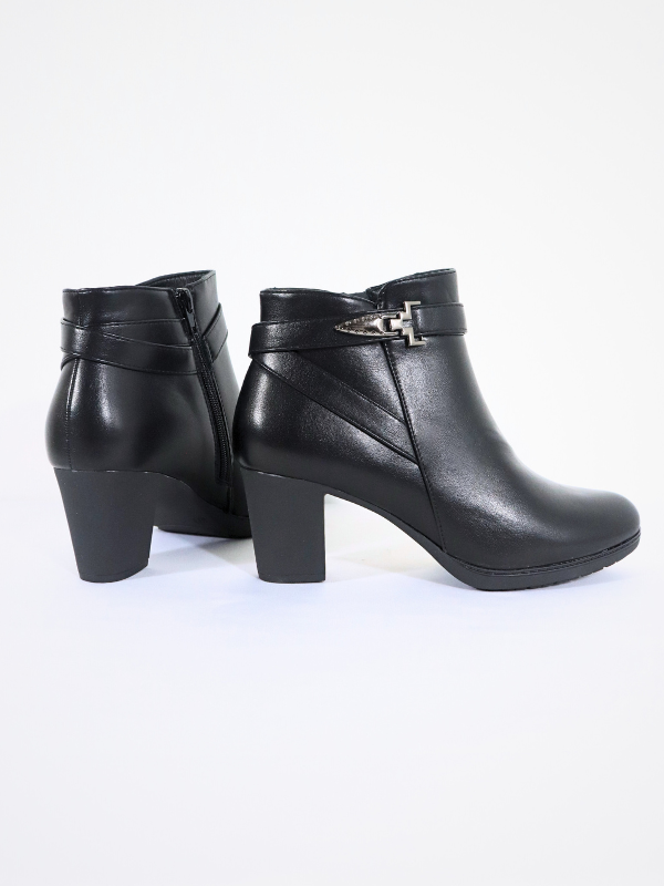 Botines negro - tacón