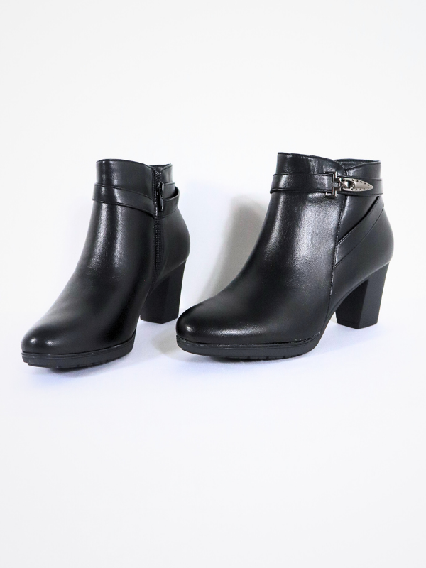 Botines negro - tacón