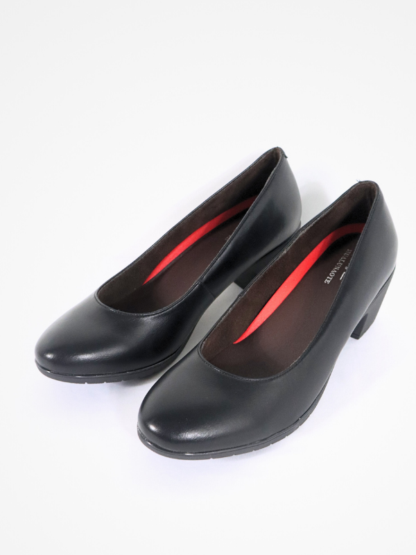 Zapatos salon tacón negro