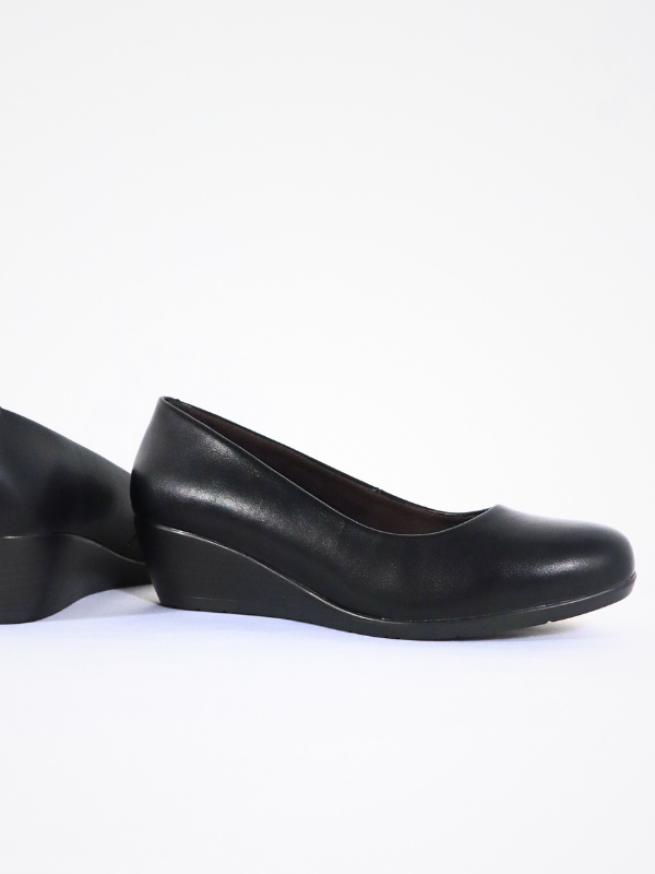 Zapatos salón cuña negro